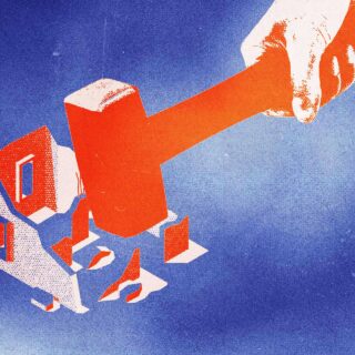 Υπό απειλή το δικαίωμα στη Στέγη: Δεν προστατεύεται η α' κατοικία στην Ελλάδα - Ποιος ευθύνεται για τη βαριοπούλα στην πόρτα της Ιωάννας Κολοβού;