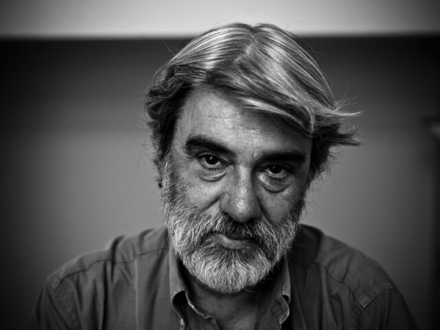 Δημήτρη Ψαρρά, τι συνδέει τη Χούντα με τη Χρυσή Αυγή και τα pushbacks;