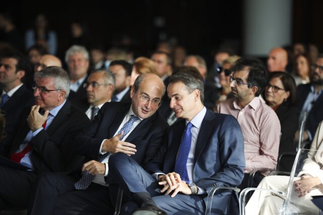 Documento για Κωστή Χατζηδάκη: «Ήταν ο στόχος “5046c” της ΕΥΠ»