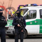 Μόναχο: Αυτοκίνητο έπεσε σε πλήθος διαδηλωτών – Μία νεκρή και πολλοί τραυματίες