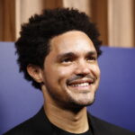 Grammy 2023: Ο Τρέβορ Νόα θα είναι για τρίτη φορά ο παρουσιαστής της τελετής απονομής