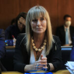 Αίτημα Τουλουπάκη στην ΑΔΑΕ να ελέγξει η ΑΔΑΕ εάν παρακολοθούσαν το τηλέφωνό της