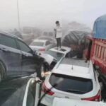 Καραμπόλα με περισσότερα από 200 αυτοκίνητα στην Κίνα – Νεκρός ένας οδηγός [ΒΙΝΤΕΟ]