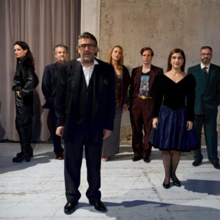 Τελευταίες παραστάσεις για τον Μισάνθρωπο του Μολιέρου σε σκηνοθεσία Μαρίας Μαγκανάρη