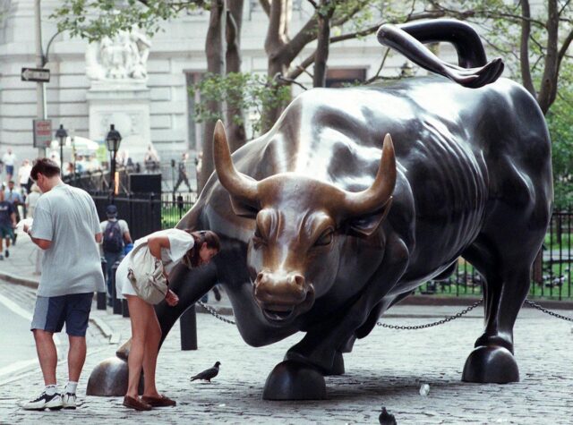 Oxfam: Το πλουσιότερο 1% απορρόφησε τα 2/3 του παγκόσμιου πλούτου