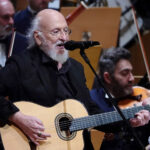 Στο νοσοκομείο με κορωνοϊό ο Διονύσης Σαββόπουλος