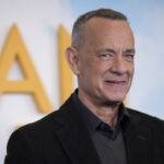 Τομ Χανκς: Υποψήφιος για τρία Χρυσά Βατόμουρα για τις ταινίες «Έλβις» και «Πινόκιο»