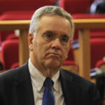 Δεκαέξι καθηγητές Συνταγματικού Δικαίου αποδομούν την γνωμοδότηση Ντογιάκου