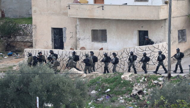 Ένας 40χρονος Παλαιστίνιος σκοτώθηκε από τα πυρά του ισραηλινού στρατού στην κατεχόμενη Δυτική Όχθη