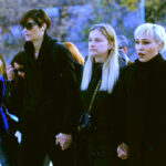 Δίκη Φιλιππίδη: Πιασμένες χέρι-χέρι Παπαχαραλάμπους, Δροσάκη, Αναστασοπούλου