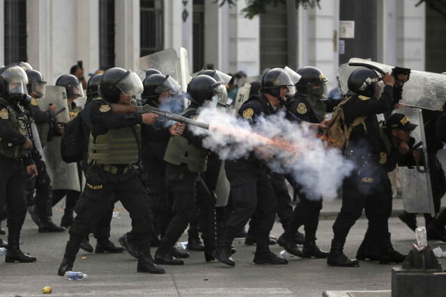 Περού: Συγγενείς των δεκάδων νεκρών στις διαδηλώσεις ζητούν «δικαιοσύνη»