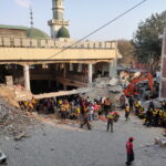 Πακιστάν: Στους 89 οι νεκροί από την επίθεση καμικάζι σε τζαμί