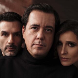 To George του Ευθύμη Φιλίππου και του Larry Gus θα σε στοιχειώσει