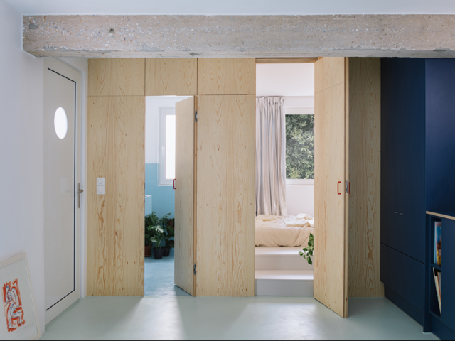 Στην ακτή του Αλίμου, μέσα σε ένα λιλιπούτιο δώμα 23 τ.μ.