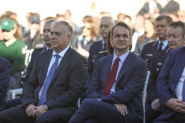 «Στρατός» 150-160 αστυνομικών για τη φύλαξη του Θεοδωρικάκου