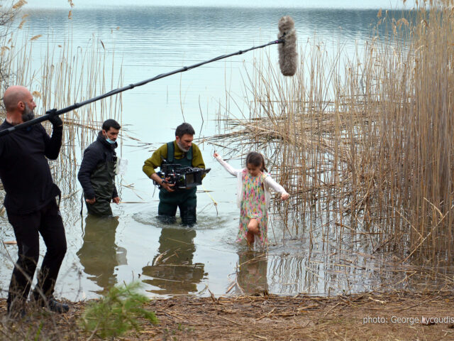 Τα μυστικά «Πίσω από τις θημωνιές»