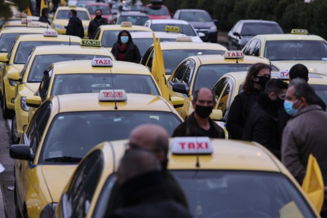 Χωρίς ταξί σήμερα η Αττική – Απεργία ανακοίνωσε το ΣΑΤΑ