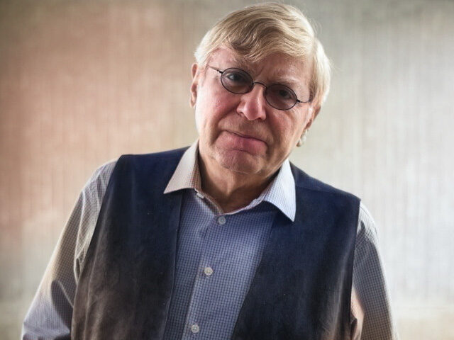 N, του Γιάννη Ευσταθιάδη