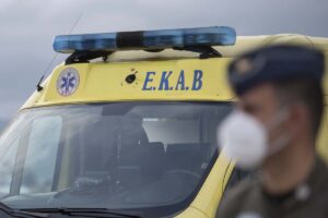 Νεκρός οδηγός μηχανής μετά από σύγκρουση με τρόλεϊ