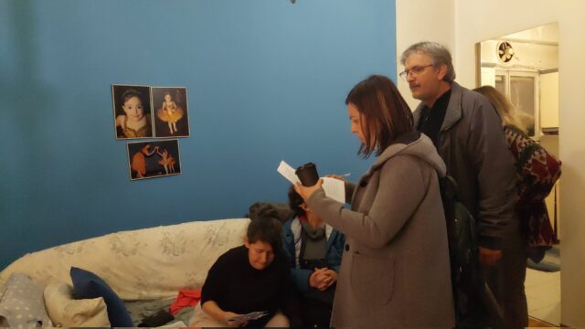 Αποτράπηκε η έξωση ανάπηρης γυναίκας από το σπίτι της στον Άγιο Παντελεήμονα [ΒΙΝΤΕΟ]