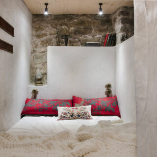 Ένας στάβλος του 1903 μετατρέπεται σήμερα σε cosy πέτρινη κατοικία