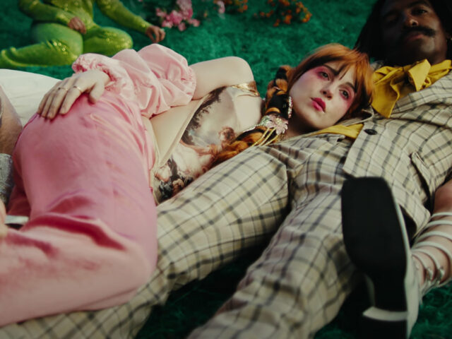 Οι Paramore θριαμβεύουν ξανά, 20 χρόνια από το αμφιλεγόμενο πλέον εφηβικό τους breakthrough