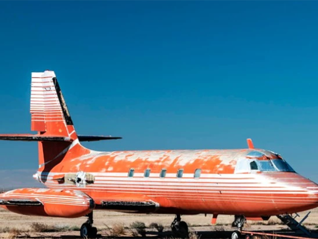 Το ιδιωτικό τζετ του Έλβις Πρίσλεϊ πωλήθηκε σε δημοπρασία