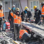 Σεισμός σε Τουρκία – Συρία: 4 κοντέινερ με 50 τόνους ανθρωπιστικής βοήθειας φεύγουν από Ελλάδα