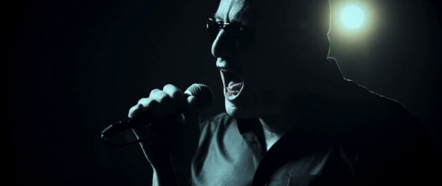 Λευκή Συμφωνία: Το συγκρότημα κυκλοφορεί ένα νέο τραγούδι με τίτλο «Μη Ζήσεις Μάταια»