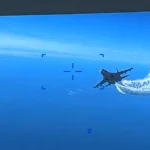 Βίντεο καταγράφει την κατάρριψη του κατασκοπευτικού αμερικανικού drone από το ρωσικό μαχητικό