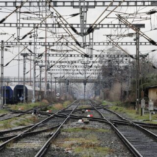 Τέμπη: Έρευνα της Τροχαίας Λάρισας στα γραφεία του ΟΣΕ για συλλογή στοιχείων