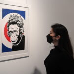 Κατασχέθηκαν τρία έργα του Banksy στην Ουαλία, στο πλαίσιο ποινικής έρευνας