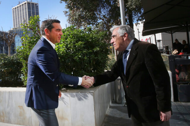 Τσίπρας: «Ο Μητσοτάκης οφείλει απαντήσεις για την υπόθεση παρακολούθησης της Ά. Σίφορντ»