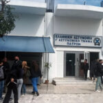Η ΕΛΑΣ προσήγαγε τον πρόεδρο 15μελούς του 4ου Γυμνασίου Πάτρας – Υπό κατάληψη το σχολείο [ΒΙΝΤΕΟ]