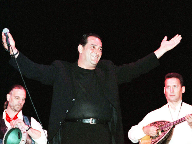 Βασίλης Καρράς: Κατεβαίνει στις δημοτικές εκλογές – Πού θα είναι υποψήφιος