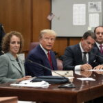 Ντόναλντ Τραμπ: Αυτό είναι το κατηγορητήριο – Αθώος δηλώνει ο πρώην πρόεδρος των ΗΠΑ