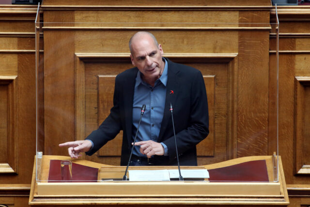 Γ. Βαρουφάκης: Ανεξάρτητη και σε βάθος έρευνα για το ναυάγιο της Πύλου