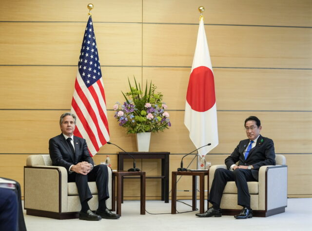 Tη σχεδόν απόλυτη απαγόρευση των εξαγωγών στη Ρωσία εξετάζει η G7