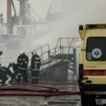 Φωτιά ξέσπασε σε πλοίο στη ναυπηγοεπισκευαστική ζώνη στο Πέραμα
