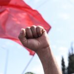 Η ΓΣΕΕ καλεί σε μαζική συμμετοχή στις πρωτομαγιάτικες απεργιακές συγκεντρώσεις