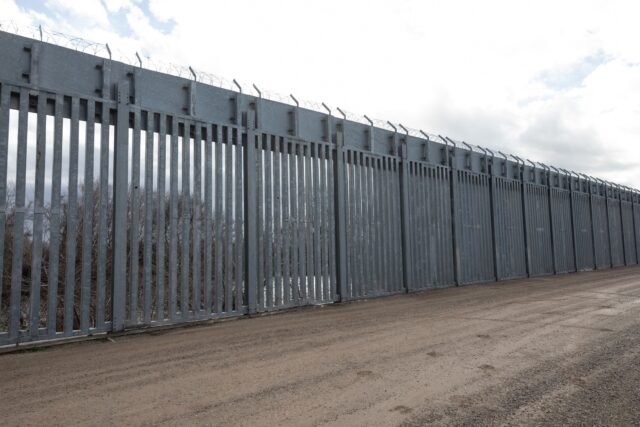 Φράχτη στον Έβρο κατασκευάζει και η Τουρκία