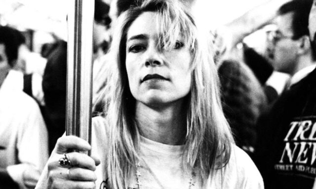 Η Kim Gordon των Sonic Youth live στην Τεχνόπολη