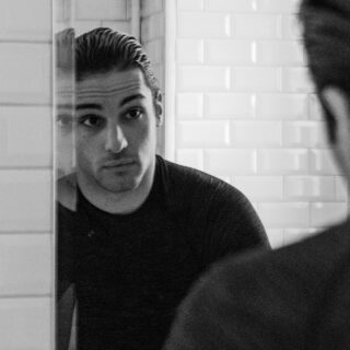 Ο Μενέλαος Γεωργίου προσπαθεί να καταλάβει γιατί διαπράχθηκαν τα στυγερότερα εγκλήματα