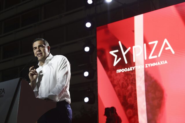 Αλέξης Τσίπρας: «Δεν εγκαταλείπω τη μάχη – Είμαι εδώ»