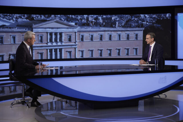 Τέμπη: Συγγενείς των θυμάτων και μηχανοδηγοί απαντούν στο παραλήρημα Μητσοτάκη περί «εργαλειοποίησης»