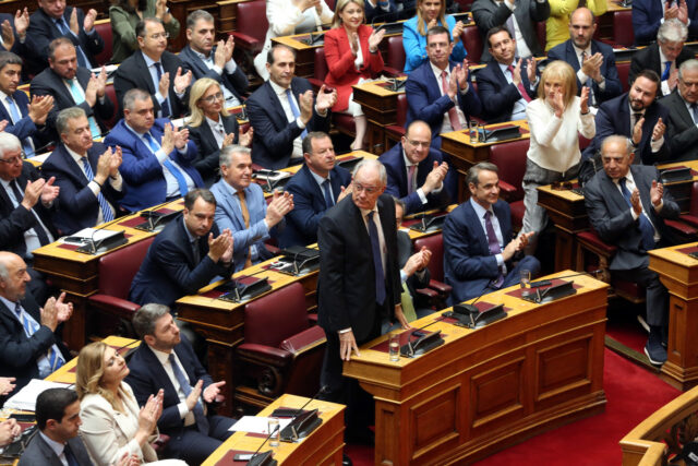 Εκλογές 2023: Θυροκολλήθηκε το Προεδρικό Διάταγμα για τη διάλυση της Βουλής