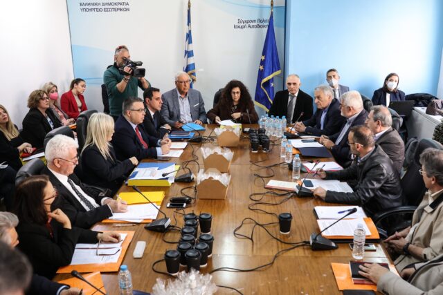 Εκλογές 2023: Ολοκληρώθηκε η συνάντηση των δημοσιογράφων για το debate – Τι ζητάνε να αλλάξει