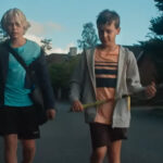 «Αγόρια στο Ντους»: Τι απαντά ο σκηνοθέτης της ταινίας για τις αντιδράσεις στην Ελλάδα