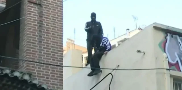 Θεσσαλονίκη: Αναβλήθηκε η δίκη των δυο «ιπτάμενων» 21χρονων