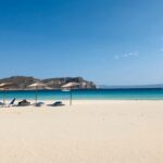 Αυτές είναι οι 617 παραλίες που πήραν «γαλάζια σημαία» στην Ελλάδα